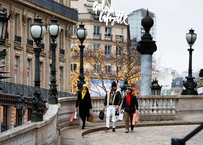 科迪莉亚玛德莱娜剧院酒店 3* 巴黎