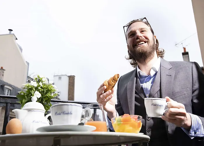 科迪莉亚玛德莱娜剧院酒店 酒店 3*