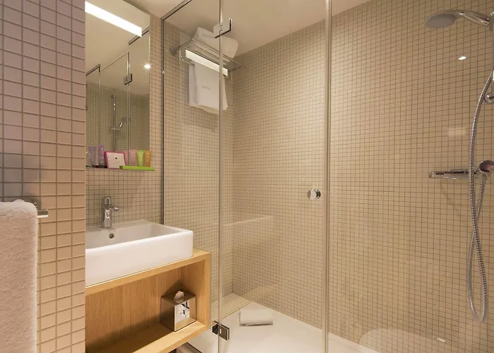 コルドリア オペラ マドレーヌ 3*